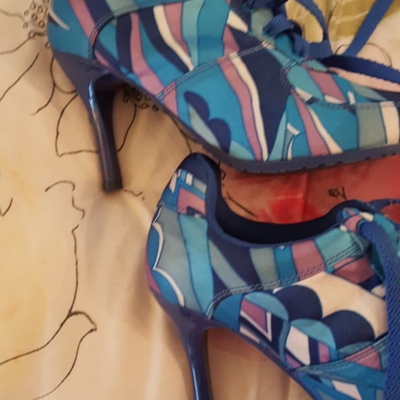 Sboes - Picture 4 of 4